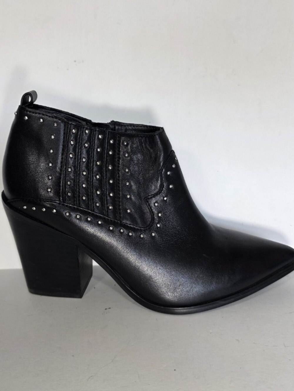 Aldo Black Studded Leather Ankle Booties Women's Size 7.5